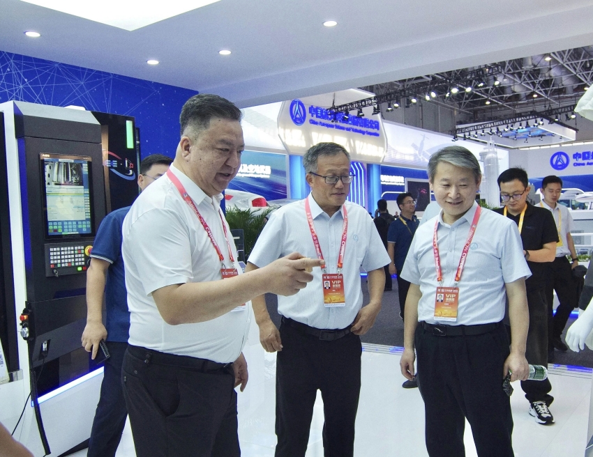 逐梦﹒携手向未来|中国利来w66携产品亮相2024珠：秸